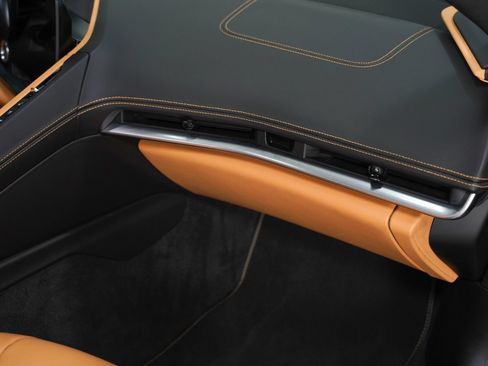 Used 2023 Chevrolet Corvette Stingray Premium Conv w/ Z51 Performance Package RWD image 34
