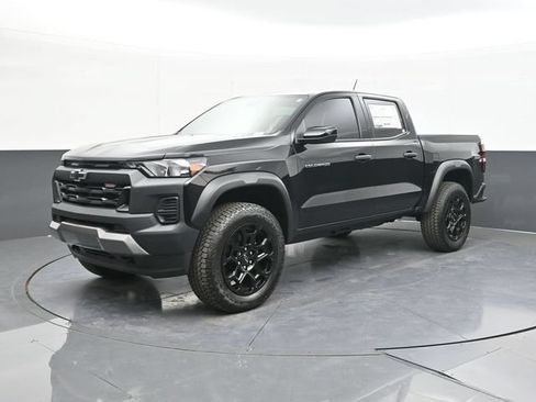 New 2026 Chevrolet Colorado Trail Boss AWD/4WD image 4