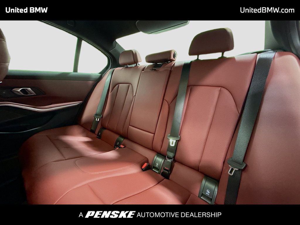 Used 2026 BMW 330i Sedan w/ M Sport Package RWD image 13