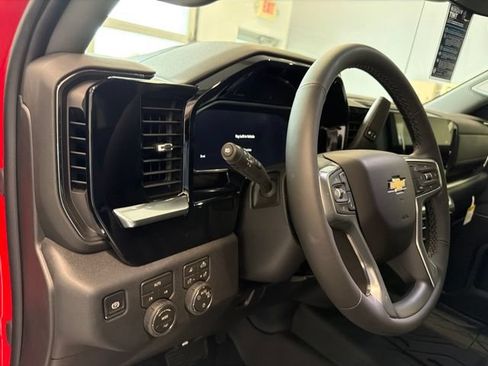 New 2026 Chevrolet Silverado 1500 LT w/ Safety Package AWD/4WD image 21