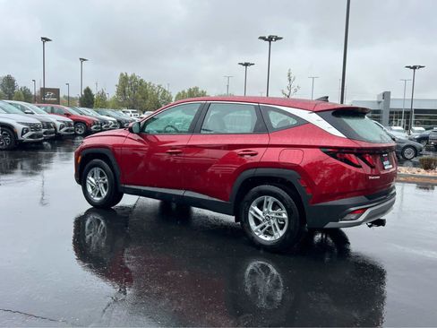 New 2025 Hyundai Tucson SE AWD/4WD image 11