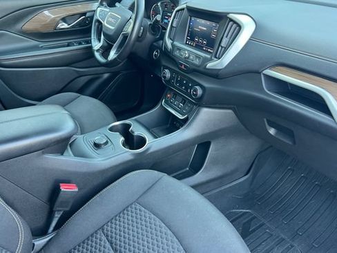 Used 2020 GMC Terrain SLE w/ LPO, Floor Liner Package AWD/4WD image 20