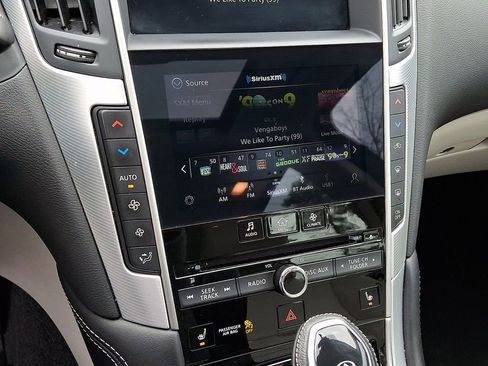 Used 2022 INFINITI Q50 Luxe w/ Cargo Package image 16