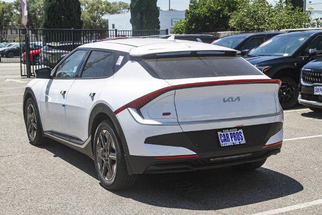 Used 2026 Kia EV6 Light RWD image 15