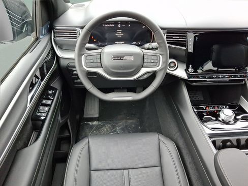 New 2026 Jeep Grand Wagoneer Limited AWD/4WD image 6