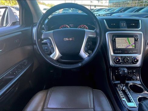 Used 2017 GMC Acadia Limited SLT image 7