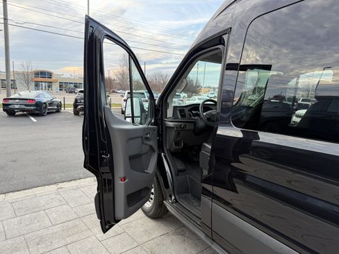 Used 2024 Ford Transit 350 XL image 11