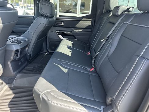 Used 2026 Toyota Tundra Limited AWD/4WD image 12