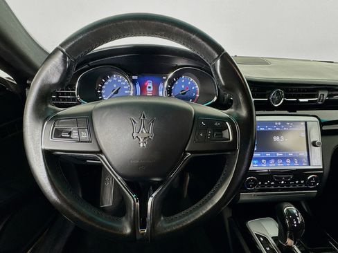 Used 2016 Maserati Quattroporte S RWD image 11