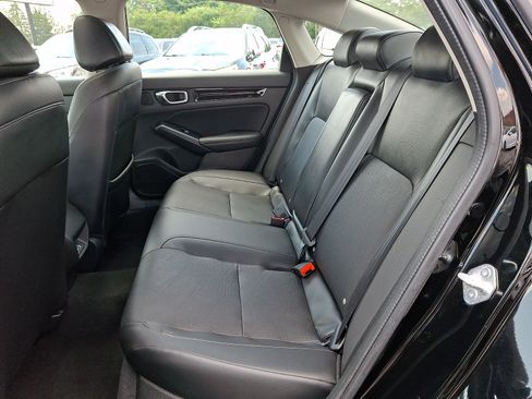 Used 2023 Honda Civic Touring image 10