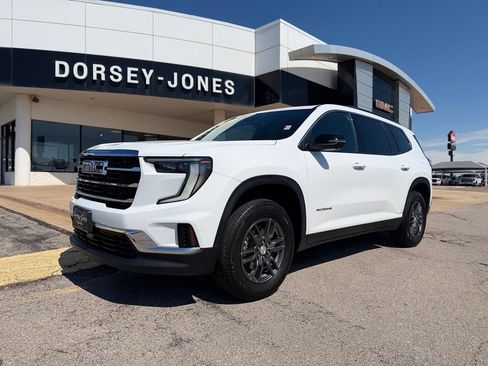 Used 2025 GMC Acadia Elevation AWD/4WD image 1