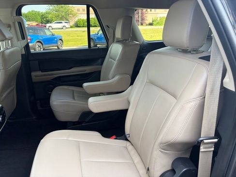 Used 2024 Ford Expedition Max XLT AWD/4WD image 17