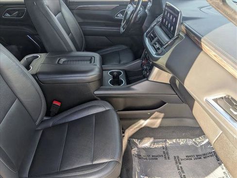 Used 2021 Chevrolet Tahoe LT w/ LT Signature Package image 20