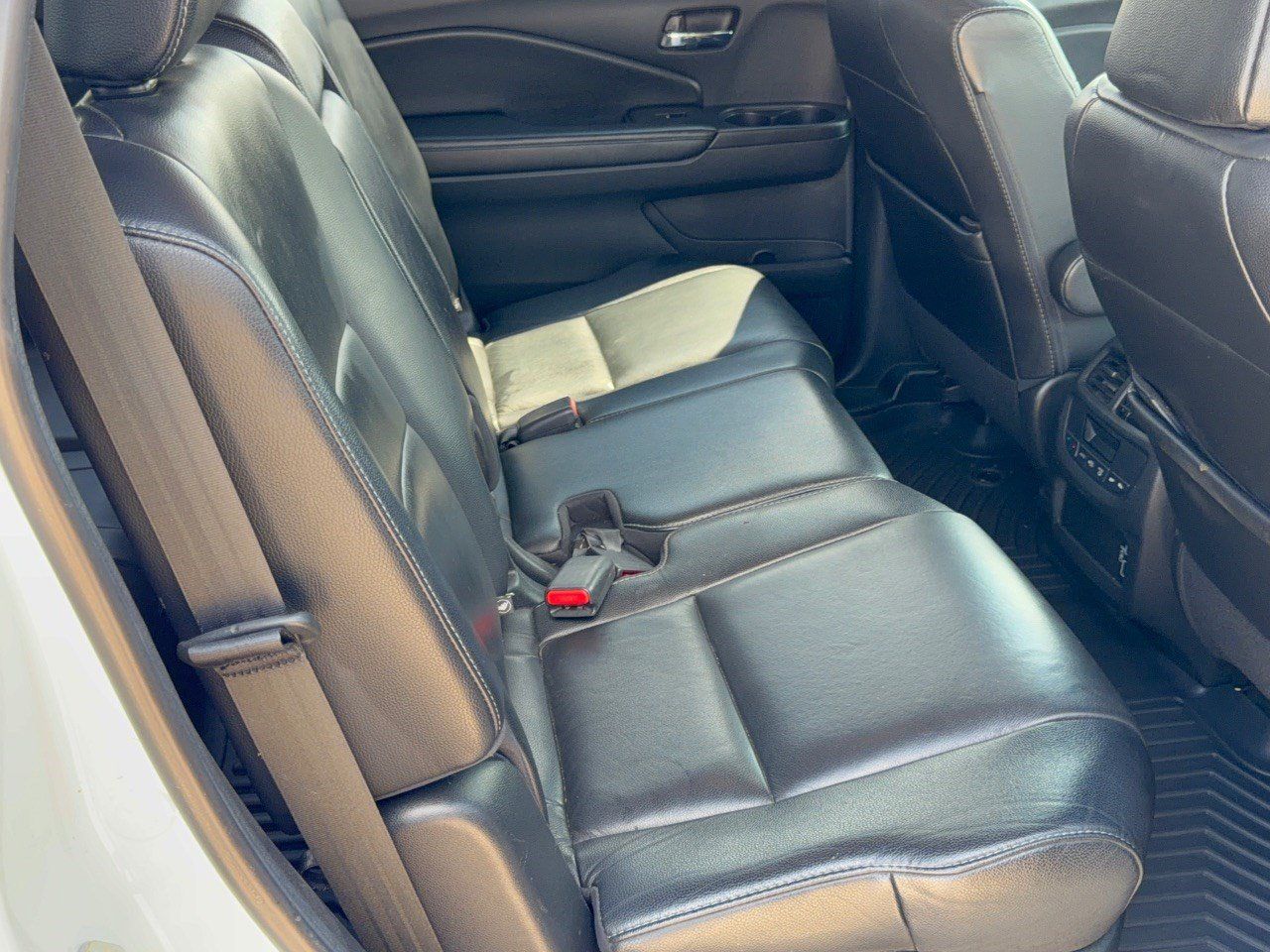 Used 2019 Honda Pilot EX-L image 29