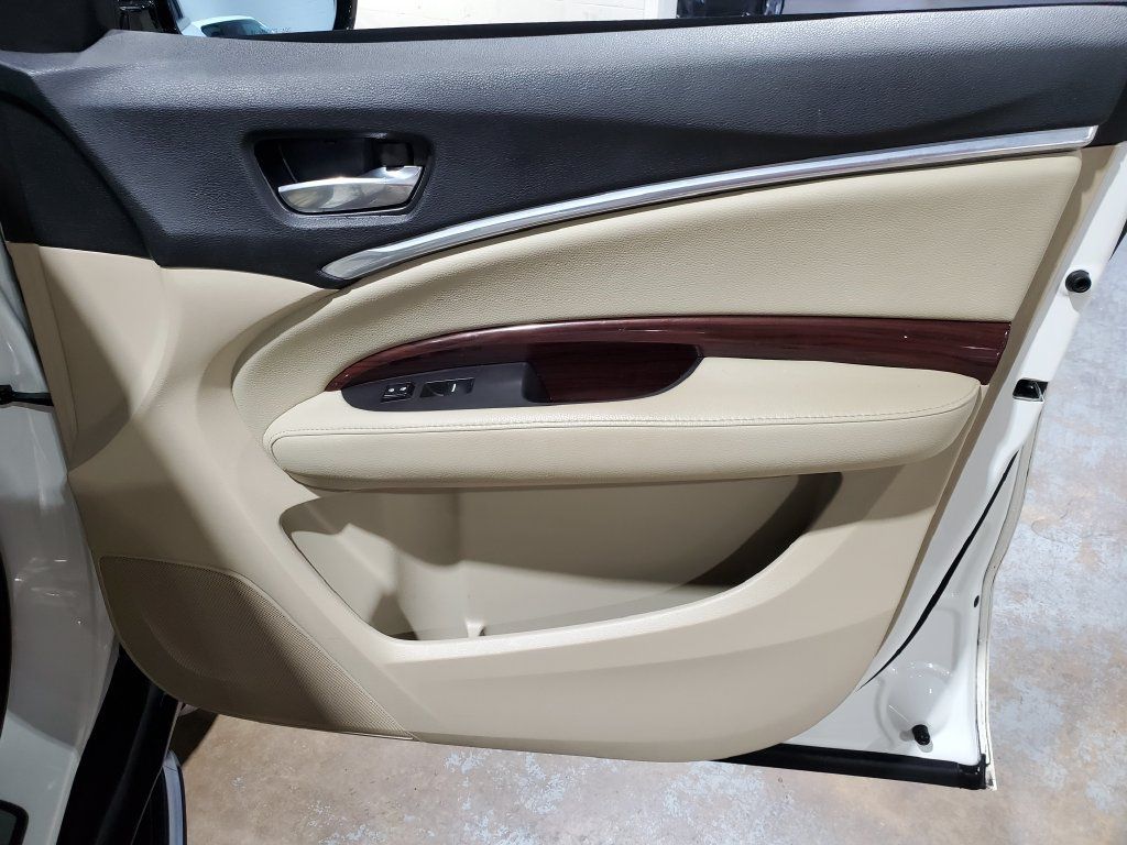 Used 2015 Acura MDX SH-AWD image 17