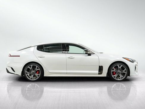 Used 2021 Kia Stinger GT AWD/4WD image 7