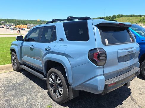 Used 2025 Toyota 4Runner TRD Sport Premium w/ Tow Technology Package AWD/4WD image 4