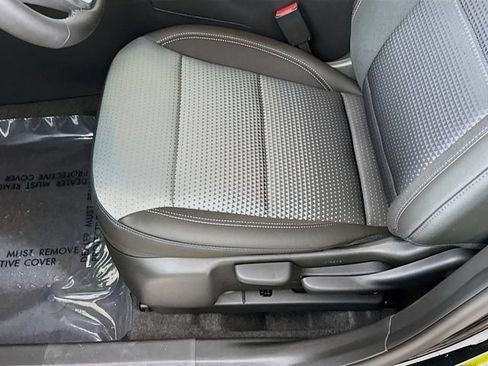 New 2026 Chevrolet Trax LT w/ Driver Confidence Package FWD image 20