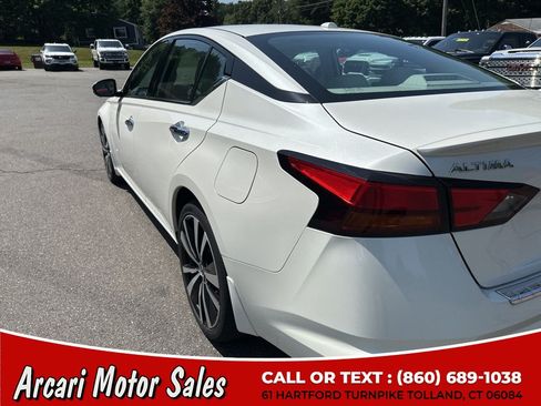 Used 2020 Nissan Altima 2.5 Platinum AWD/4WD image 4