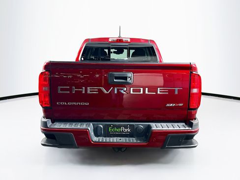 Used 2021 Chevrolet Colorado LT w/ Safety Package RWD image 7