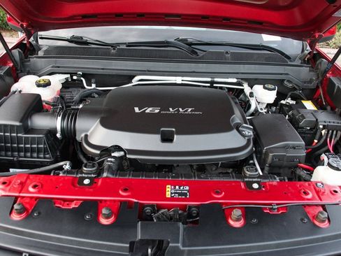 Used 2021 Chevrolet Colorado W/T w/ Custom Special Edition image 11