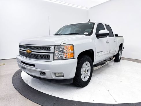 Used 2013 Chevrolet Silverado 1500 LTZ w/ Z71 Appearance Package RWD image 11