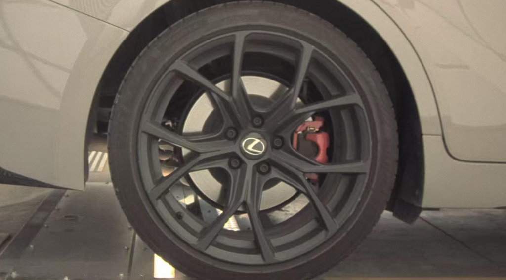 Used 2025 Lexus IS 500 w/ F-Sport Performance RWD image 7