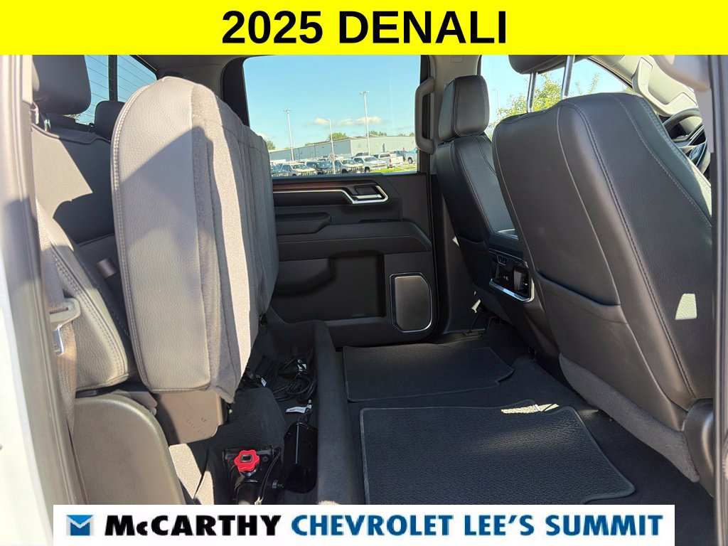 Used 2025 GMC Sierra 3500 Denali AWD/4WD image 35