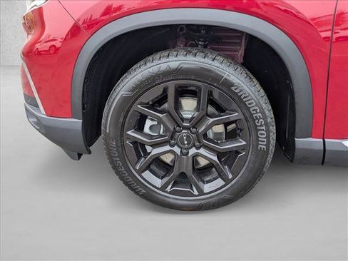 New 2025 Honda Pilot Touring image 10