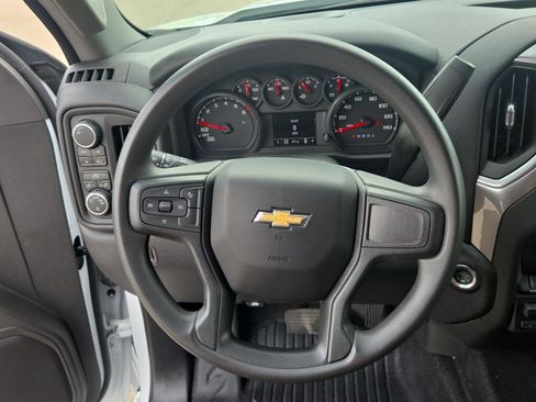 Used 2024 Chevrolet Silverado 1500 W/T w/ WT Value Package AWD/4WD image 24