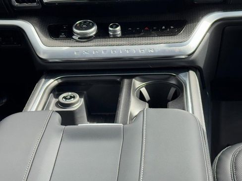 New 2026 Ford Expedition Max Platinum w/ Stealth Performance Package image 10