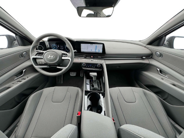 New 2025 Hyundai Elantra SEL FWD image 13