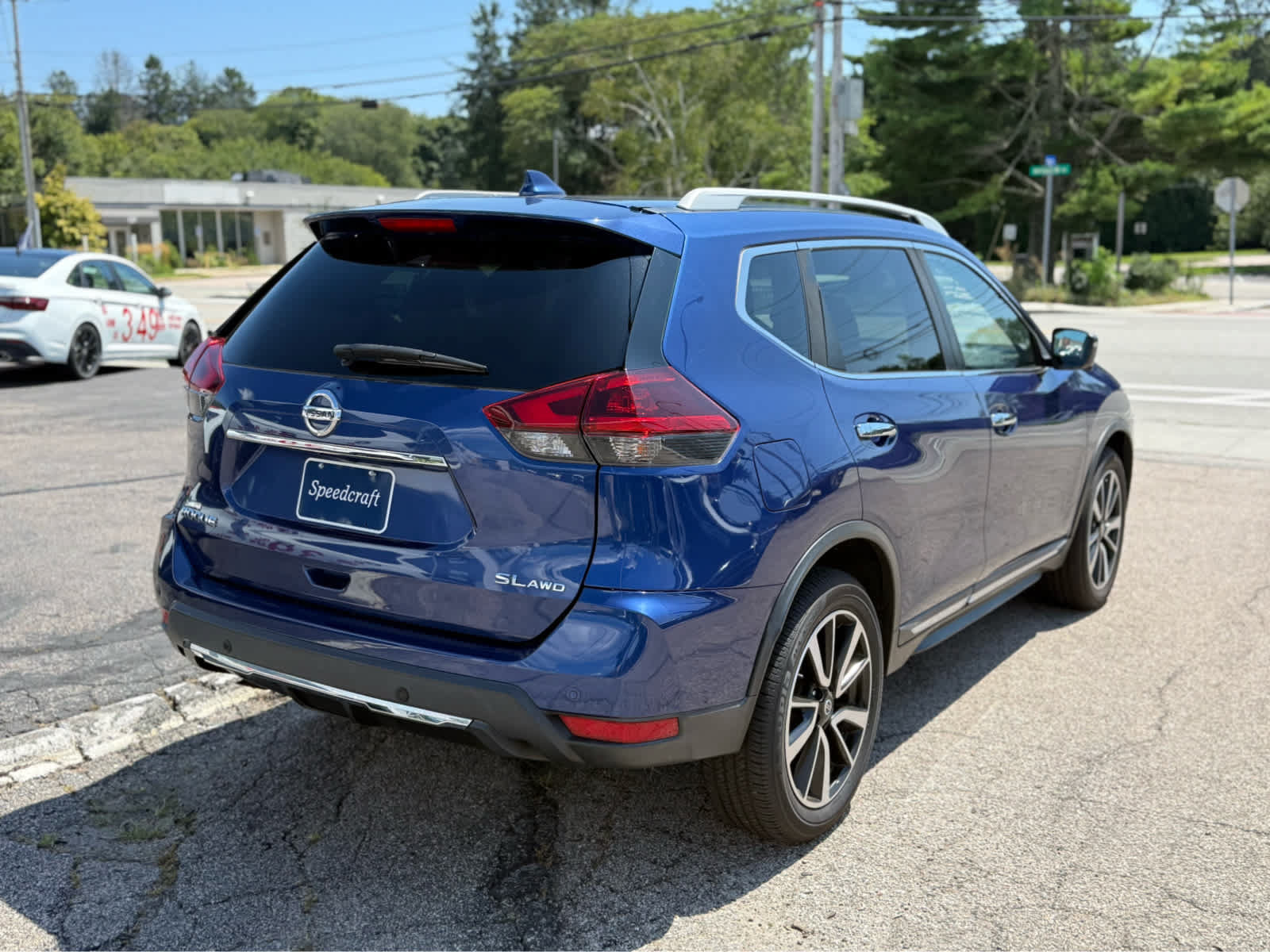 Used 2020 Nissan Rogue SL AWD/4WD image 7
