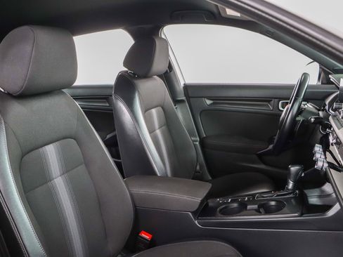 Used 2023 Honda Civic Sport image 26