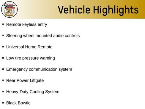 Used 2023 Chevrolet Traverse LT image 11