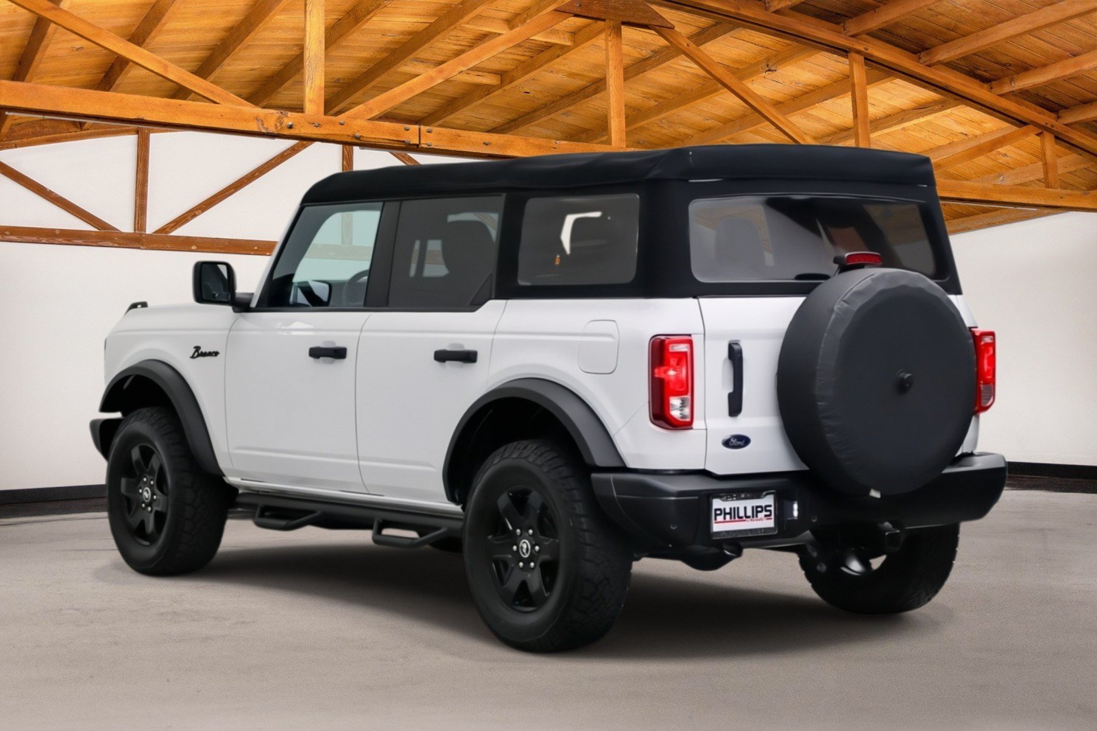 Used 2022 Ford Bronco Black Diamond AWD/4WD image 3