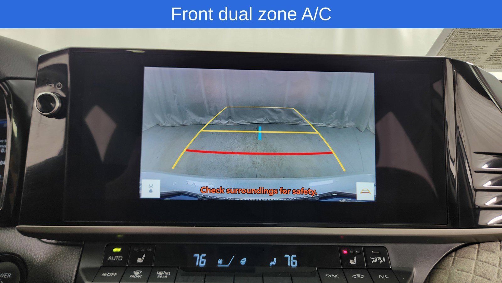 Used 2025 Toyota Camry XLE FWD image 24