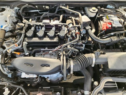 Used 2023 Honda Civic Touring image 35