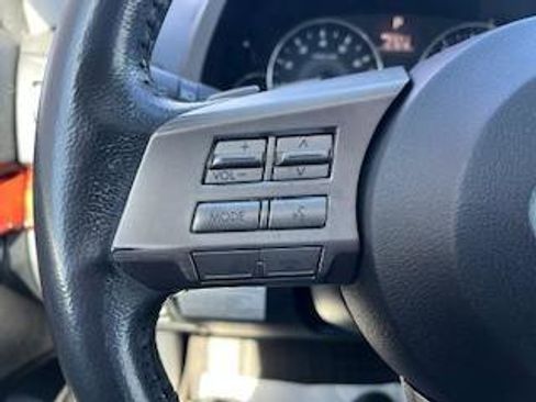 Used 2011 Subaru Outback 2.5i Limited w/ PWR Moonroof Pkg image 27