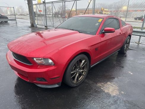 Used 2011 Ford Mustang Premium w/ 202A Rapid Spec Order Code image 2