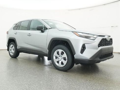 New 2025 Toyota RAV4 LE image 30