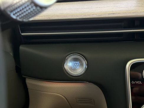 New 2026 Genesis GV80 2.5T Advanced AWD/4WD image 23