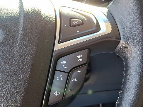 Certified 2022 Ford Edge SEL w/ Convenience Package image 22