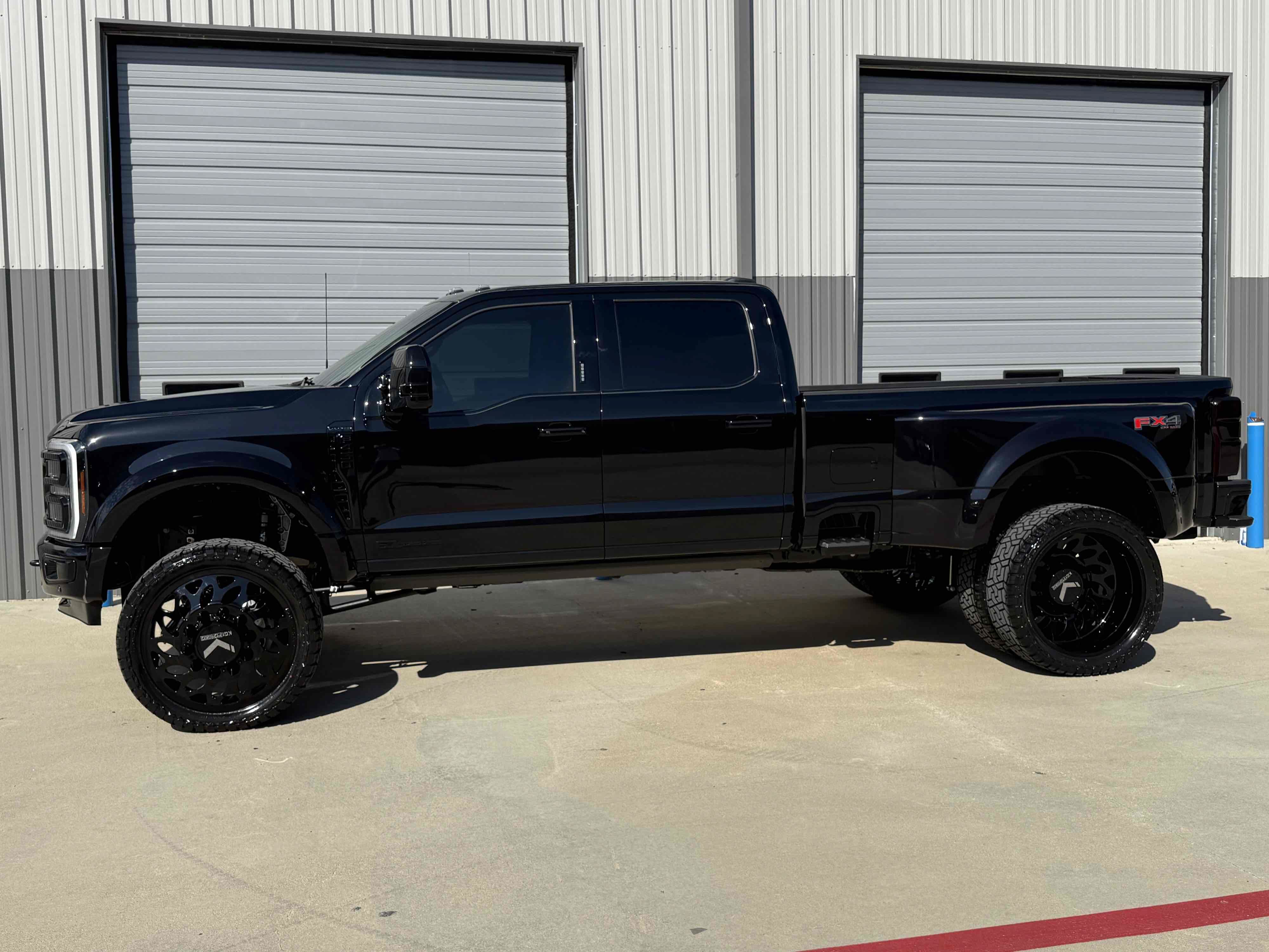 Used 2027 Ford F450 Platinum w/ Platinum Plus Package AWD/4WD image 61