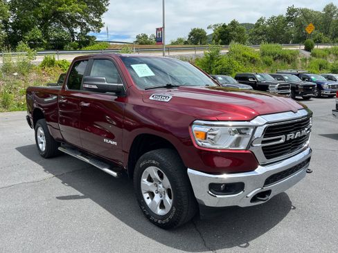 Used 2020 RAM 1500 Big Horn AWD/4WD image 4