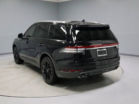 Used 2023 Lincoln Aviator Reserve w/ Class IV Trailer Tow Package image 11