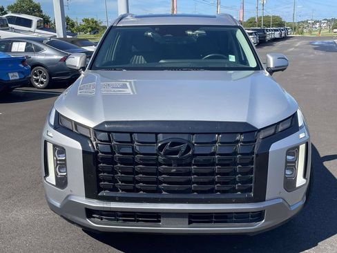 Used 2024 Hyundai Palisade Limited AWD/4WD image 8