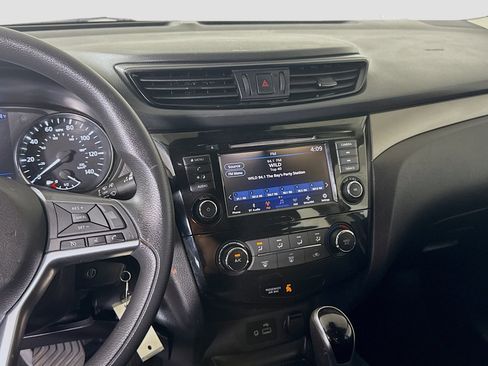 Used 2020 Nissan Rogue Sport S AWD/4WD image 18
