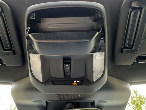 Used 2026 Subaru Forester Premium AWD/4WD image 27