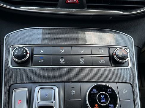 Used 2021 Hyundai Santa Fe SEL AWD/4WD image 19